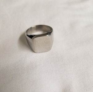 Square top ring